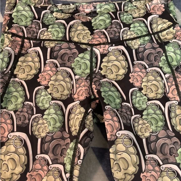 Feed Me Fight Me - full length - large - Picture 1 of 2